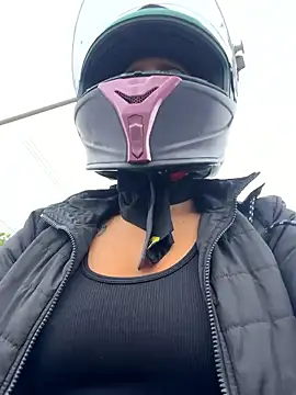 AlannaEvons online show from January 12, 4:12 pm