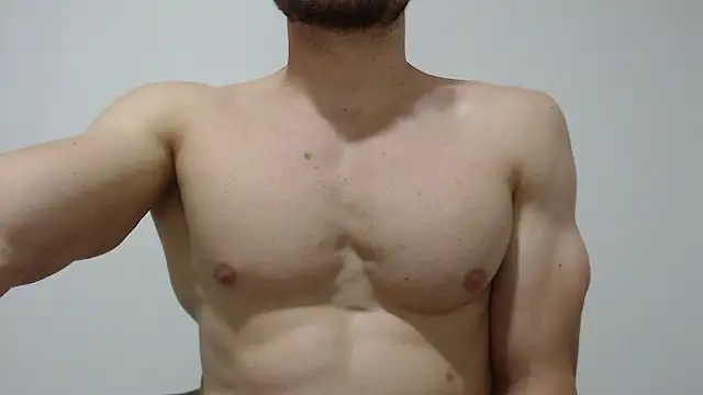 Snapshot of Rocky_Muscle chatting on January 17, 9:51 pm Rocky Muscle online show from January 17, 9:51 pm