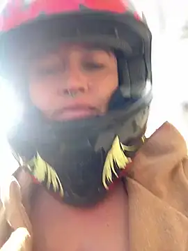 -Mia1 online show from March 21, 12:32 pm