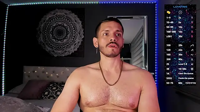 Snapshot of TianZilac chatting on October 29, 9:38 pm TianZilac online show from October 29, 9:38 pm