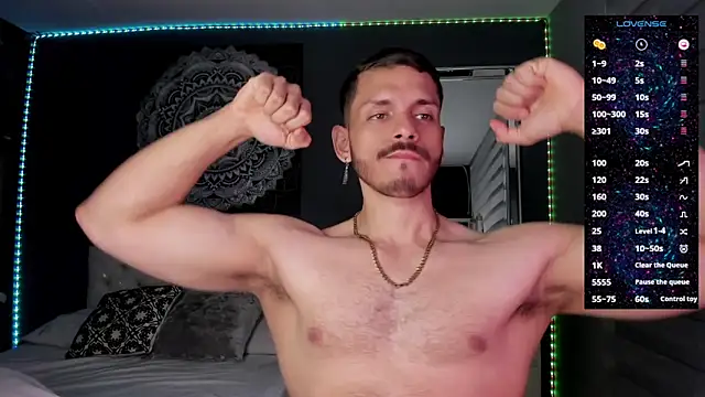 Snapshot of TianZilac chatting on November 10, 9:58 pm TianZilac online show from November 10, 9:58 pm