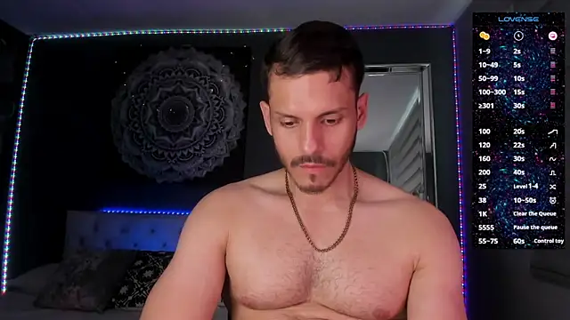 Snapshot of TianZilac chatting on November 21, 9:13 pm TianZilac online show from November 21, 9:13 pm