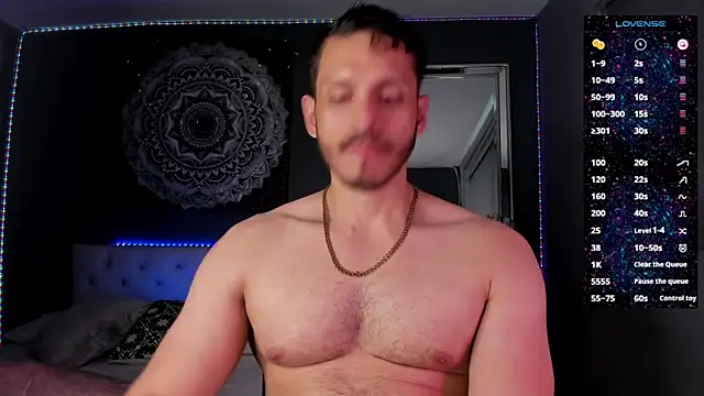 Snapshot of TianZilac chatting on November 24, 9:25 pm TianZilac online show from November 24, 9:25 pm