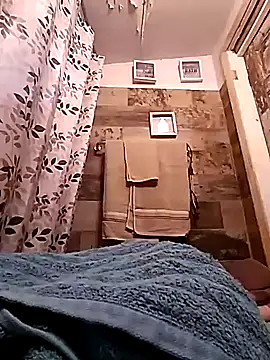 Snapshot of Arce92 chatting on March 7, 11:02 pm Arce92 online show from March 7, 11:02 pm