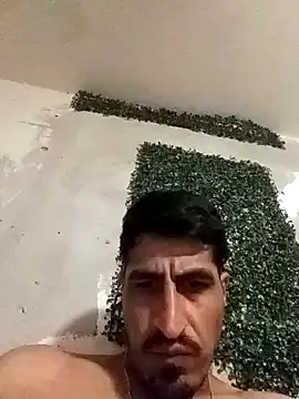 Snapshot of Arce92 chatting on March 21, 10:31 am Arce92 online show from March 21, 10:31 am