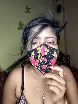 Love143A online show from April 3, 4:21 am