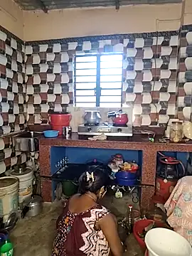 Love143A online show from April 14, 4:18 am