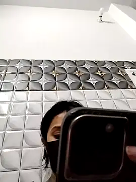 aaliyababe11 online show from March 23, 7:40 pm