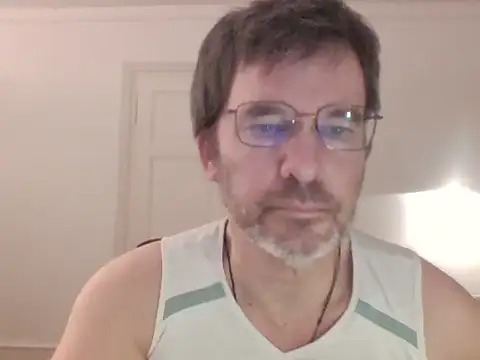 Snapshot of stallionrider88 chatting on February 14, 7:54 pm stallionrider88 online show from February 14, 7:54 pm