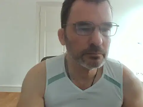 Snapshot of stallionrider88 chatting on March 21, 12:43 pm stallionrider88 online show from March 21, 12:43 pm