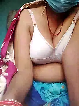 Snapshot of Mast-Haseena chatting on November 10, 2:32 am Mast-Haseena online show from November 10, 2:32 am