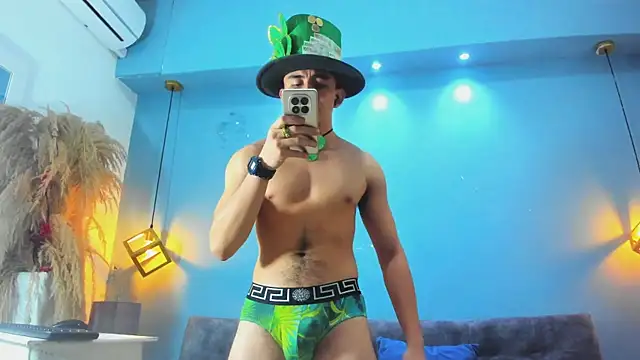 Eross Santy online show from March 16, 1:04 pm