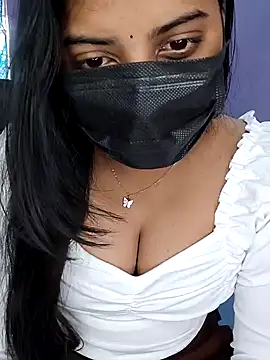 Snapshot of Telugu_sweet_couple_345 chatting on February 13, 9:05 am Telugu sweet couple 345 online show from February 13, 9:05 am