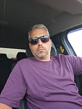 Snapshot of Doryan81 chatting on July 1, 4:18 pm Doryan81 online show from July 1, 4:18 pm