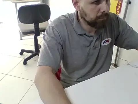 Snapshot of Henrilimajunior02 chatting on March 20, 7:08 pm Henrilimajunior02 online show from March 20, 7:08 pm