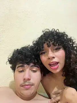 Casal-foda braba online show from July 12, 10:50 am