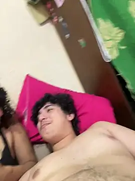 Casal-foda braba online show from August 5, 11:50 pm