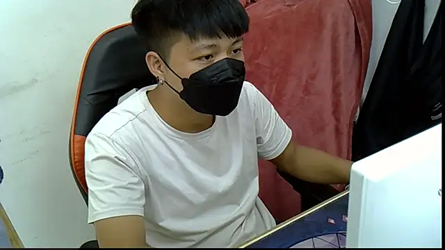 zhu000000 online show from September 16, 2:56 am