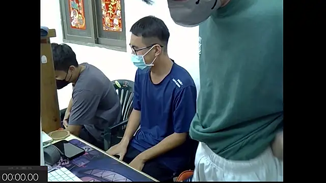 zhu000000 online show from September 18, 4:36 am