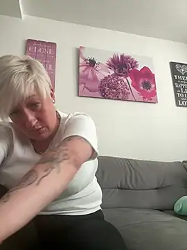 Rozendefotz online show from April 22, 7:55 am