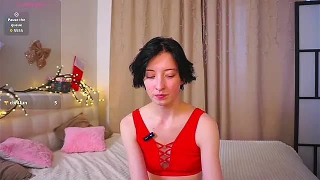 JuanaFriesz online show from January 10, 9:11 am