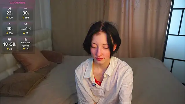 JuanaFriesz online show from February 7, 9:13 am