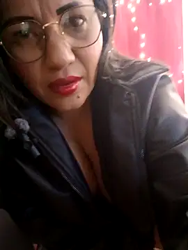 Snapshot of agatha_sluttylatina chatting on February 11, 3:11 am agatha sluttylatina online show from February 11, 3:11 am