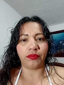 Snapshot of agatha_sluttylatina chatting on March 4, 9:04 am agatha sluttylatina online show from March 4, 9:04 am