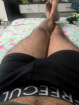 bigdick lickingexpert08 online show from May 7, 6:57 pm