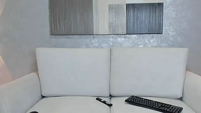 Snapshot of Lucia_jane chatting on June 4, 8:04 pm Lucia jane online show from June 4, 8:04 pm