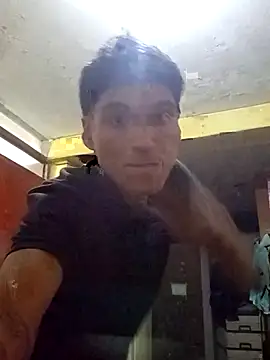 Snapshot of Bebicho14 chatting on February 10, 1:43 am Bebicho14 online show from February 10, 1:43 am