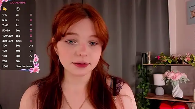 AnnieKim  online show from April 19, 2:05 pm