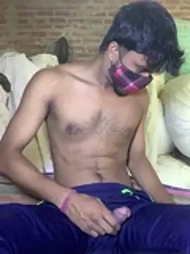 uniquesexyboy5689 online show from May 17, 4:21 am