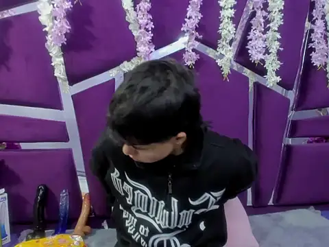 Bruno Cruzz online show from February 4, 3:12 am