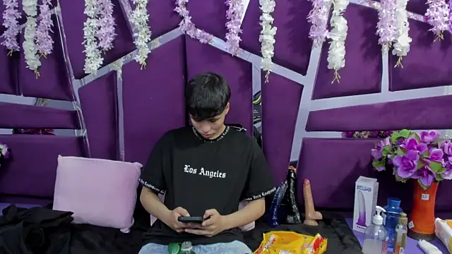 Bruno Cruzz online show from February 18, 2:40 am