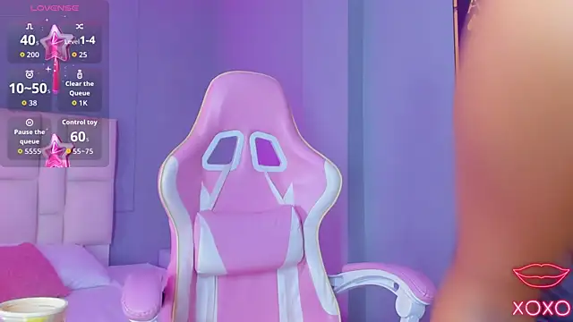 SammyRose  online show from February 9, 7:51 pm