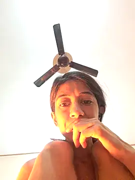 Evneet27 Saavu online show from February 19, 4:08 am