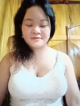 Snapshot of ctm-cute chatting on June 21, 1:35 pm ctm-cute online show from June 21, 1:35 pm