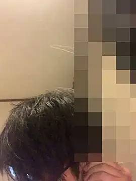 Snapshot of nowariwish chatting on April 15, 10:33 am nowariwish online show from April 15, 10:33 am