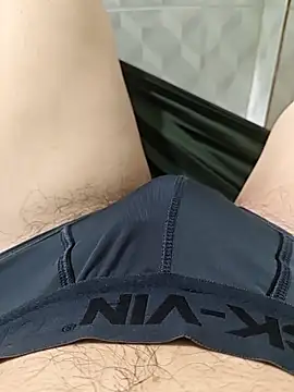 11quan11 online show from March 4, 4:46 pm