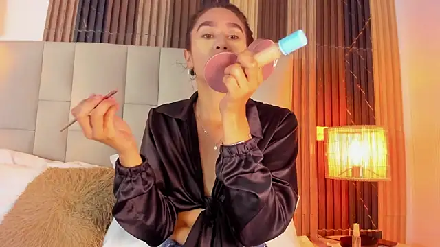 Nicolqueen  online show from March 26, 11:16 am