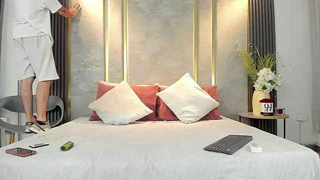 Snapshot of NikoStone_ chatting on June 14, 4:36 am NikoStone online show from June 14, 4:36 am