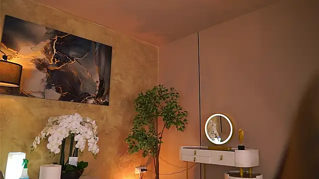 AishaaDevoe online show from November 7, 7:36 pm