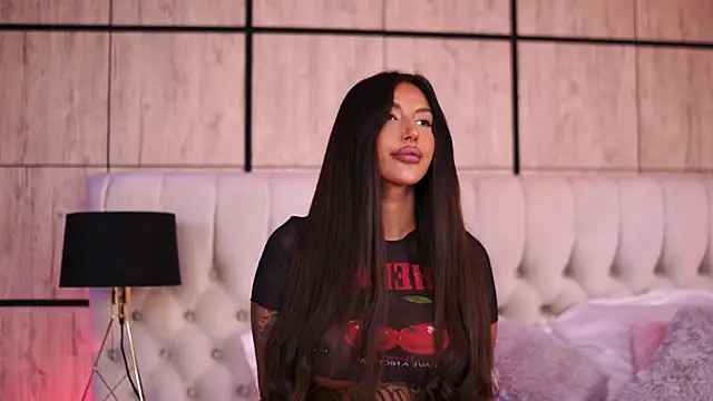 AishaaDevoe online show from August 1, 7:24 pm