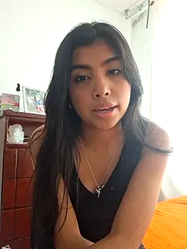 DianeSuns  online show from November 17, 10:04 pm