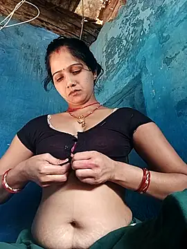 Jooli xx online show from March 9, 2:37 am