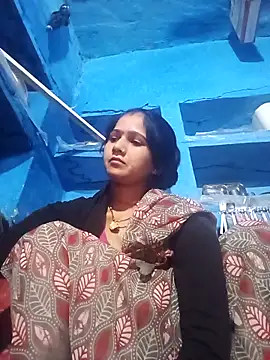 Jooli xx online show from April 15, 2:18 am