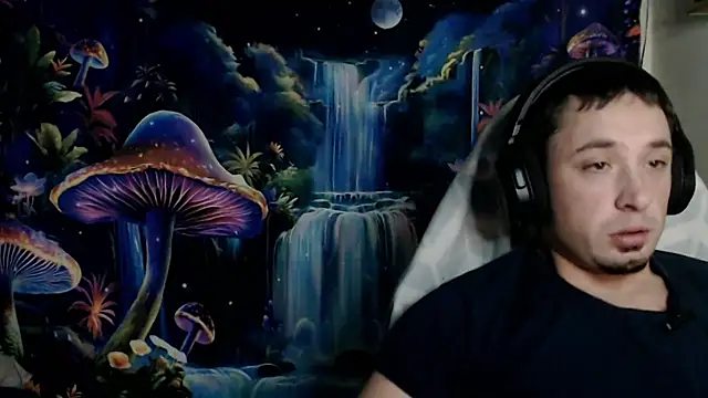 Snapshot of YoBlezz chatting on December 15, 4:50 am YoBlezz online show from December 15, 4:50 am