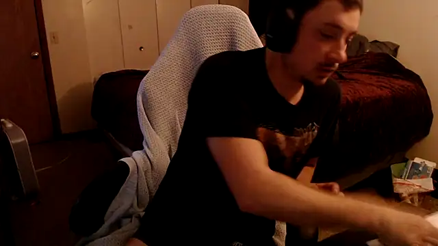 Snapshot of YoBlezz chatting on March 2, 9:49 am YoBlezz online show from March 2, 9:49 am