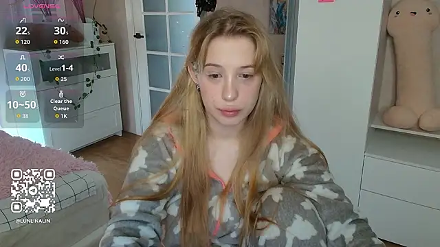 LightStar 18 online show from February 16, 2:40 am